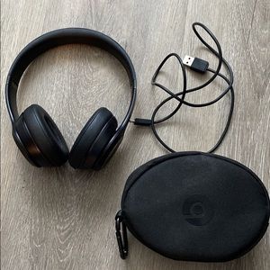 Beats Solo 3 wireless headphones